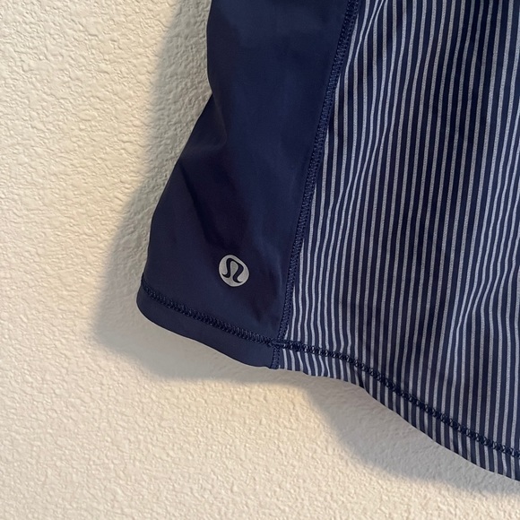 lululemon athletica navy and white striped skort size 6 - Picture 3 of 5